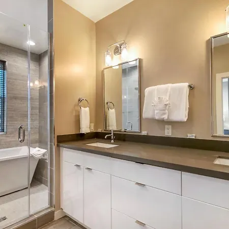 New Construction Elegant Villas New Orleans Exterior photo