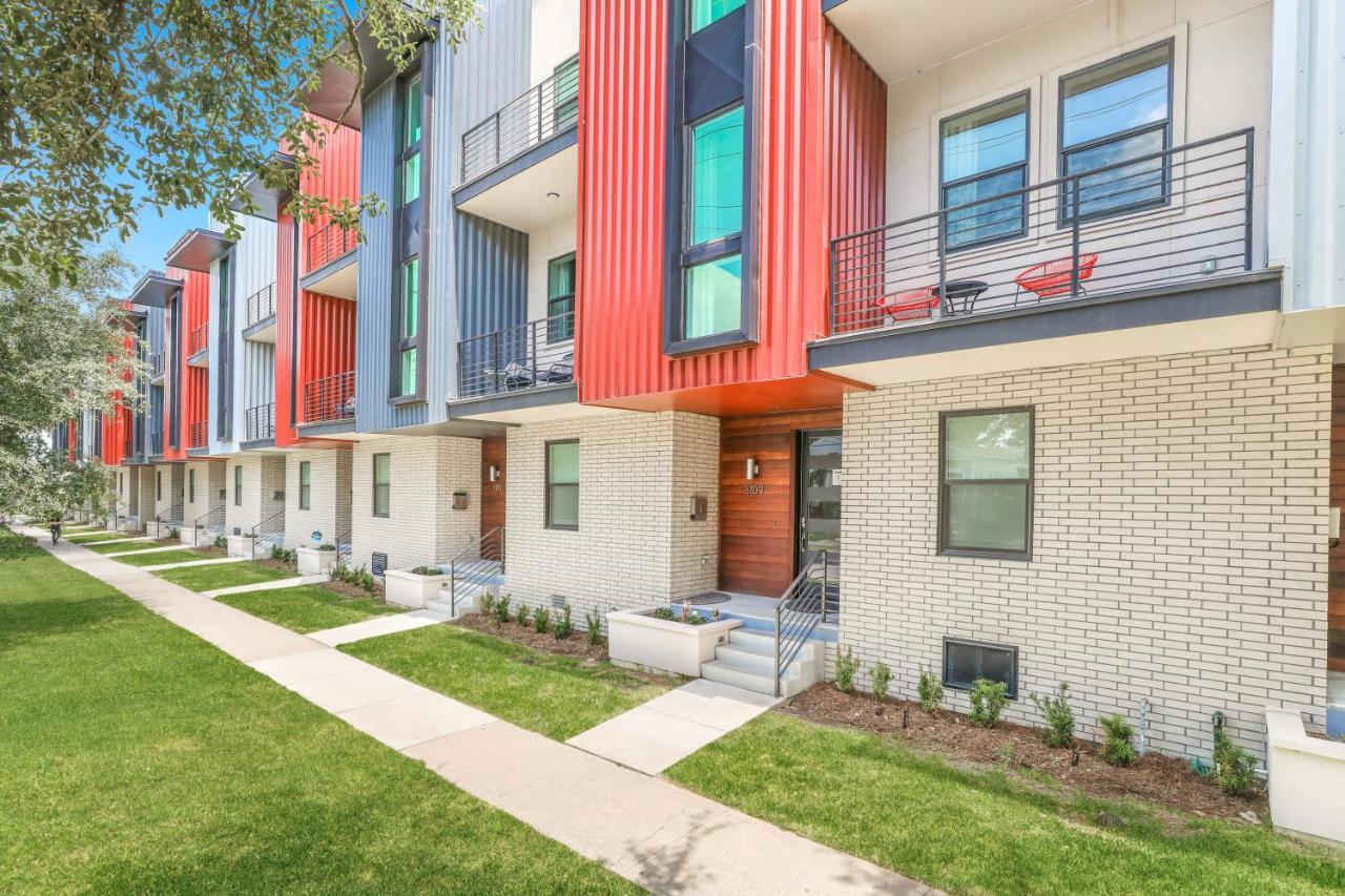 New Construction Elegant Ferienhaus New Orleans
