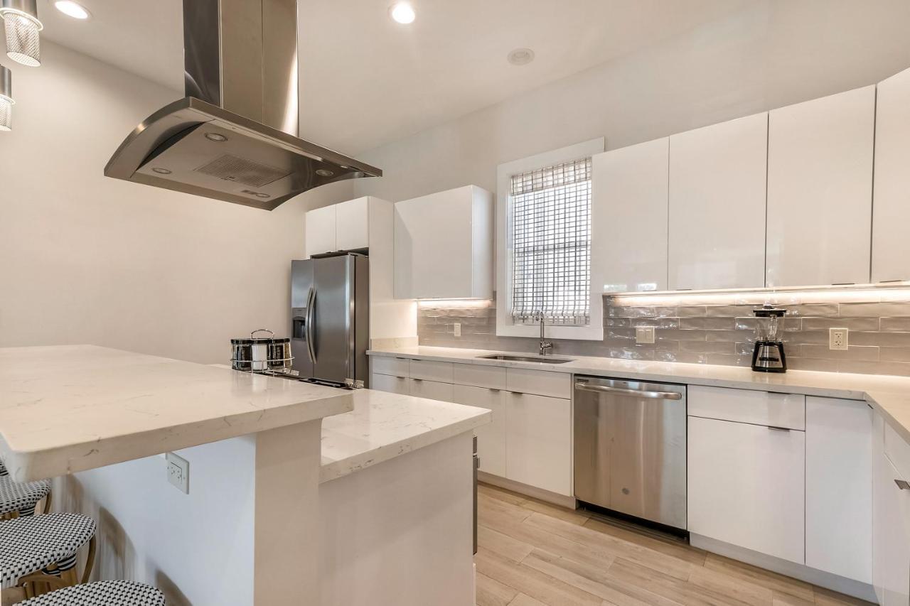 New Construction Elegant Ferienhaus New Orleans